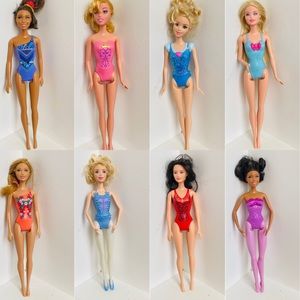 Barbie dolls lot